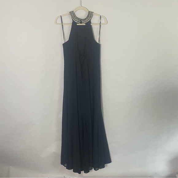 Marina floor length formal gown with embellished collar & flowy bottom Size 10 - Picture 8 of 16